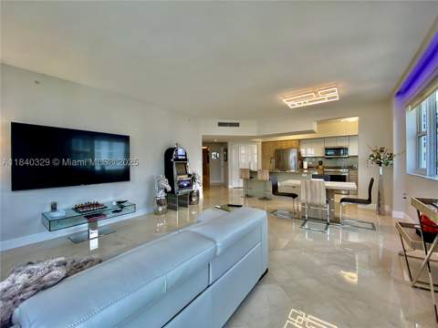 19900 E Country Club Dr 1220, Aventura FL - photo 8 of 24