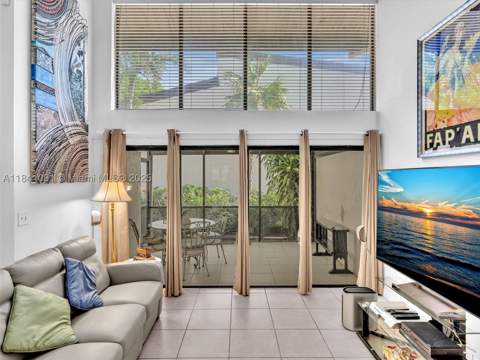 19200 NE 25th Ave 323C, Miami FL - photo 15 of 54