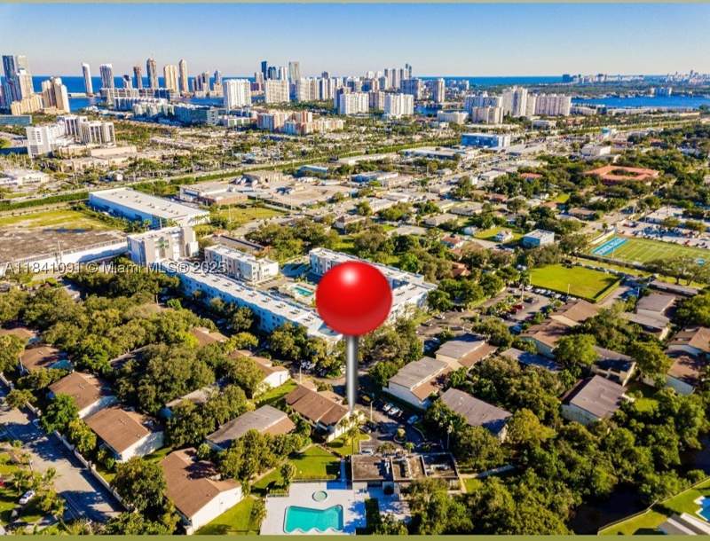 3 bedroom Condominium at 19200 NE 25th Ave 323C, Riverwood Sec 3, Miami — photo 4