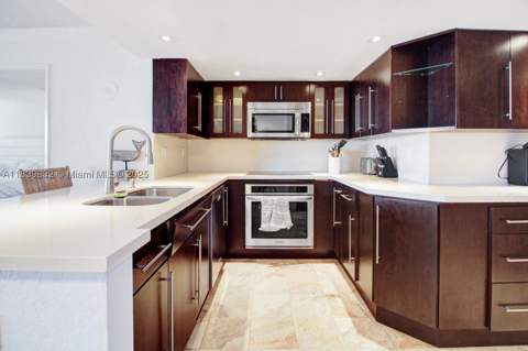 1717 N Bayshore Dr A-2635, Miami FL - photo 10 of 20