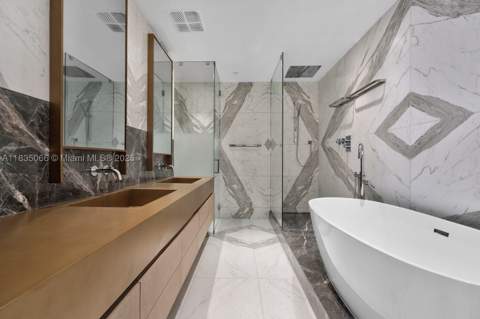 18555 Collins Ave 2701, Sunny Isles Beach FL - photo 16 of 68