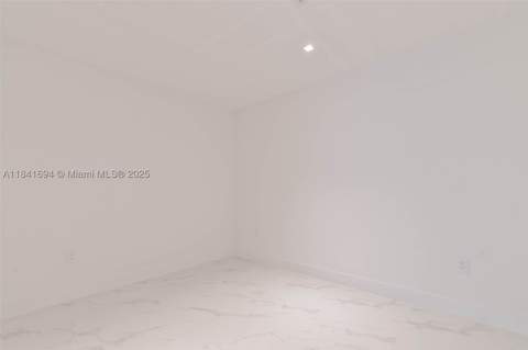 700 NE 24 St 5005, Miami FL - photo 14 of 31