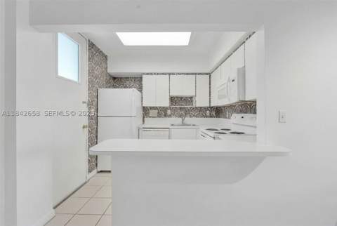 770 NE 69th St 4H, Miami FL - photo 8 of 23