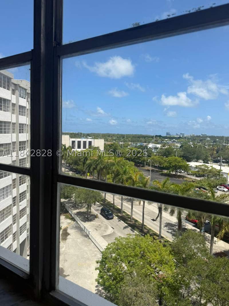 1 bedroom BoatSlip at 2025 NE 164th St 818, Crestview Towers Condo, North Miami Beach — photo 5