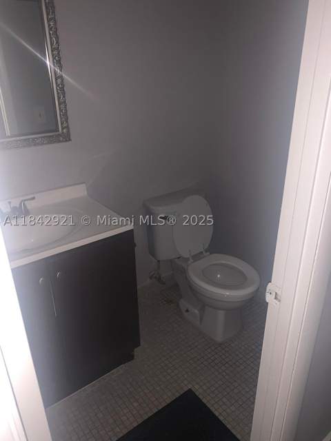 2025 NE 164th St 606, North Miami Beach FL - photo 8 of 18