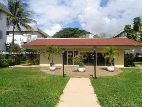 15225 NE 6th Ave B207, Miami FL - photo 11 of 12