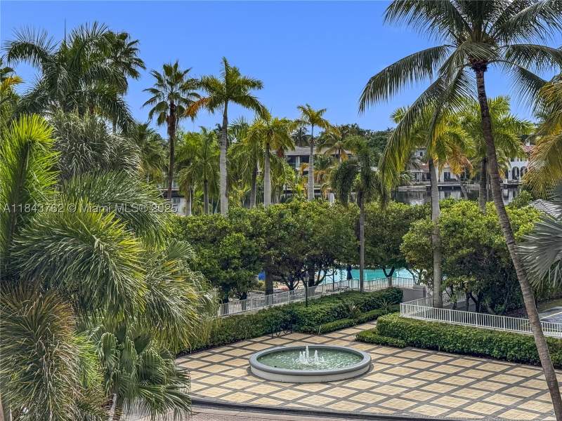 3 bedroom Condominium at 21150 Point Pl 406, Atlantic II At The Point, Aventura — photo 2