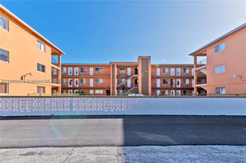 2330 NW 11th St 47, Miami FL - photo 13 of 21