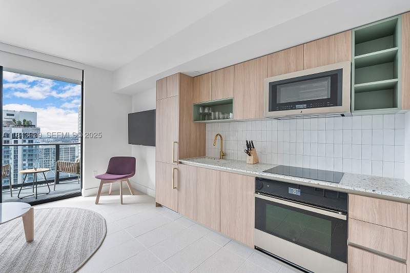 0 bedroom Condominium at 159 NE 6th St 2903, Gale Residences, Miami — photo 3