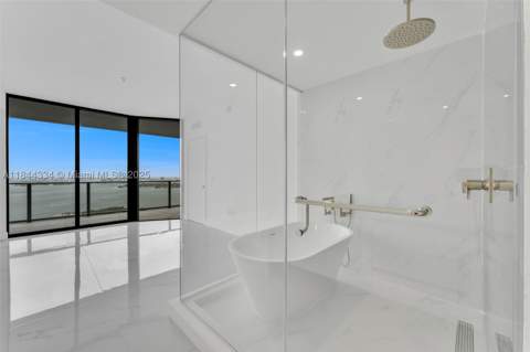 700 NE 24 Street 3806, Miami FL - photo 15 of 39
