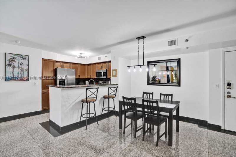 2 bedroom Condominium at 19701 E Country Club Dr 5306, The Yacht Club At Aventur, Aventura — photo 4