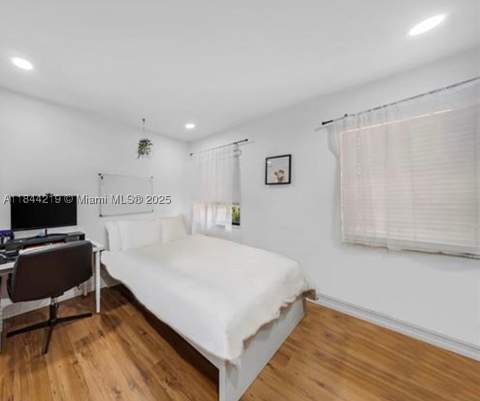 8453 NW 189 Street Rd, Hialeah FL - photo 10 of 24