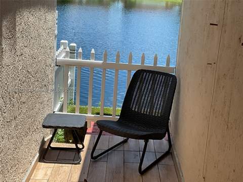 8453 NW 189 Street Rd, Hialeah FL - photo 20 of 24
