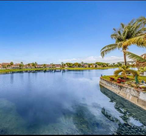 8453 NW 189 Street Rd, Hialeah FL - photo 22 of 24