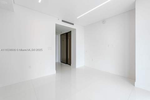 300 Sunny Isles Blvd 4-1808, Sunny Isles Beach FL - photo 19 of 46