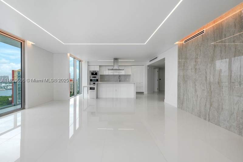 3 bedroom Condominium at 300 Sunny Isles Blvd 4-1808, Parque Towers Condo, Sunny Isles Beach — photo 4