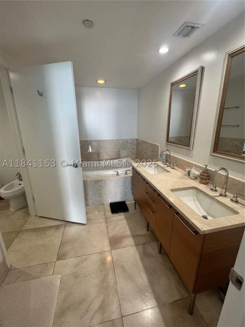 17001 Collins Ave 1002, Sunny Isles Beach FL - photo 11 of 33
