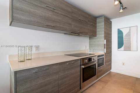 650 NE 32nd St 4206, Miami FL - photo 10 of 37