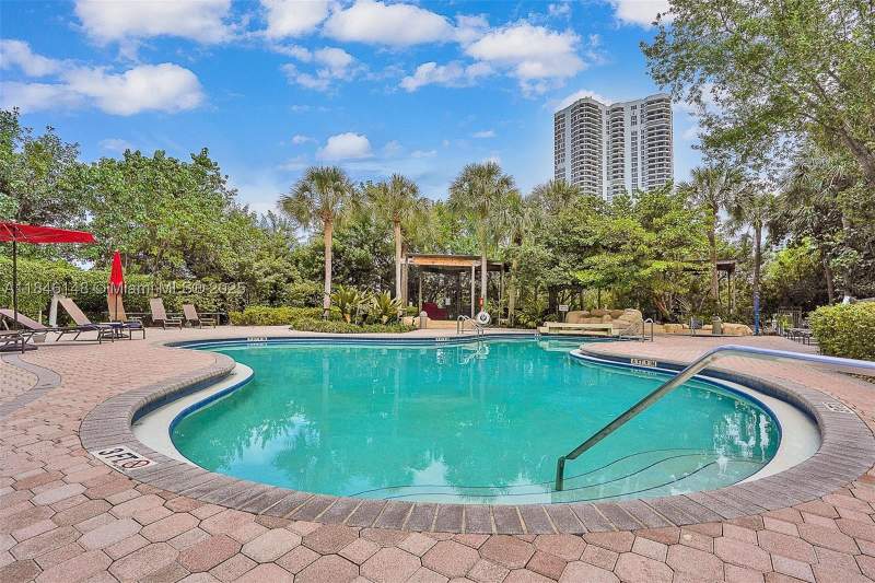 2 bedroom Condominium at 3400 NE 192nd St 1205, Mystic Pointe Tower 600 C, Aventura — photo 5