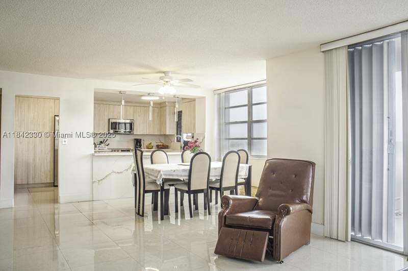 2 bedroom Condominium at 2780 NE 183rd St 1001, Commodore Plaza Condo, Aventura — photo 4