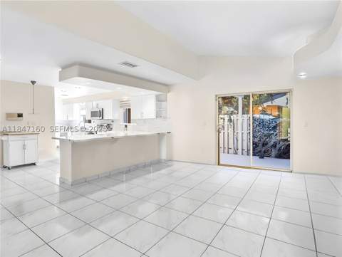 250 NE 212th St, Miami FL - photo 20 of 45