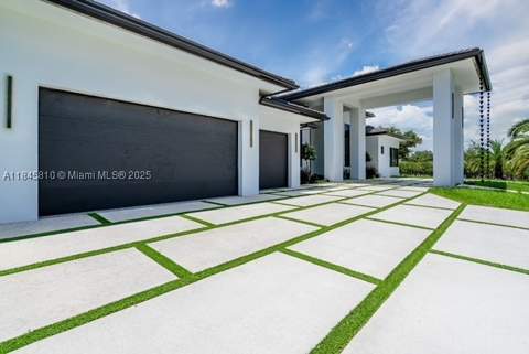 2610 SW 130th Ave, Miami FL - photo 7 of 78