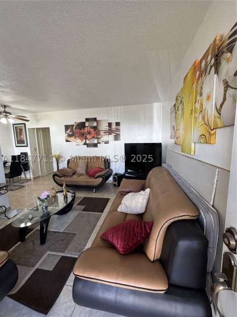 71 NW 76th St 5, Miami FL - photo 8 of 19