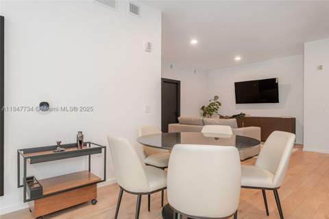 398 NE 5th St 4417, Miami FL - photo 16 of 39