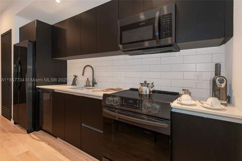 398 NE 5th St 4417, Miami FL - photo 17 of 39