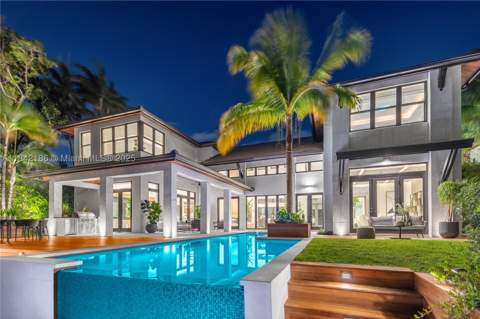 4241 Palm Ln, Miami FL - photo 15 of 99