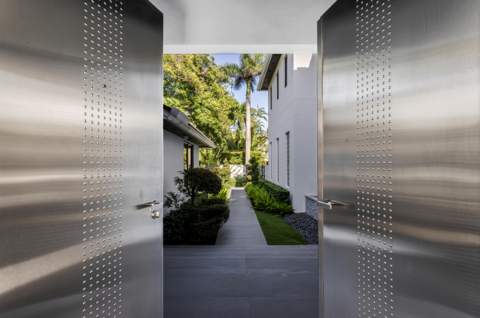 201 Palm Trail, Delray Beach FL - photo 16 of 73