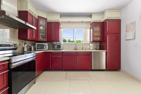 5045 SW 67th Ave, South Miami FL - photo 13 of 55