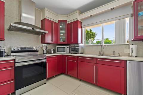 5045 SW 67th Ave, South Miami FL - photo 15 of 55