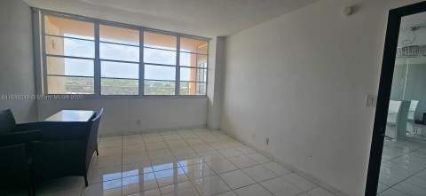 2025 NE 164th St 914, North Miami Beach FL - photo 6 of 9