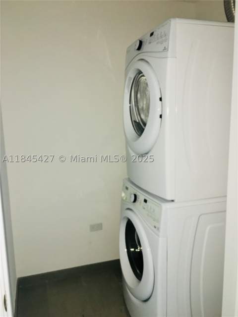 88 SW 7th St 2305, Miami FL - photo 13 of 48