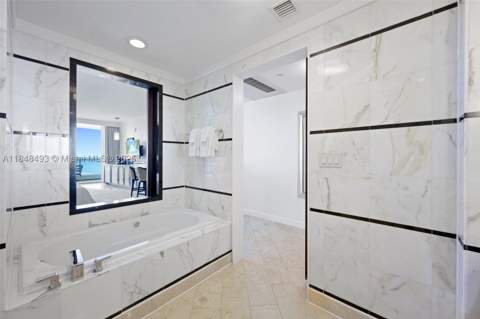 4391 Collins Ave 1605, Miami Beach FL - photo 22 of 35