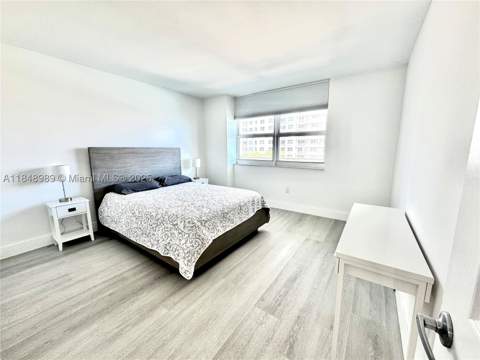 1155 Brickell Bay Dr 906, Miami FL - photo 6 of 13