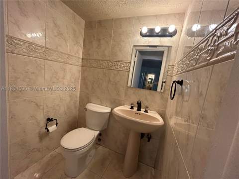 1020 94th St 202, Bay Harbor Islands FL - photo 7 of 12