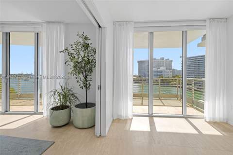 1445 16th St 602, Miami Beach FL - photo 15 of 58