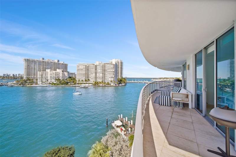 3 bedroom Condominium at 1445 16th St 602, Capri South Beach Condo, Miami Beach — photo 3