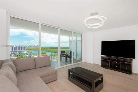 400 Sunny Isles Blvd 1819 One Level, Sunny Isles Beach FL - photo 11 of 65