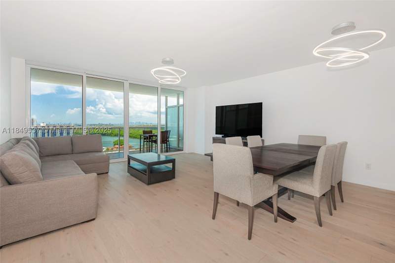 3 bedroom Condominium at 400 Sunny Isles Blvd 1819 One Level, 400 Sunny Isles Condo Eas, Sunny Isles Beach — photo 2