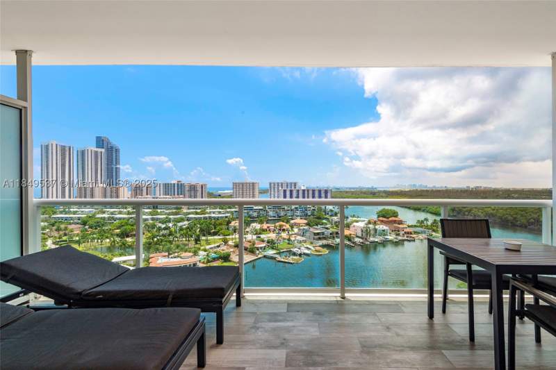 3 bedroom Condominium at 400 Sunny Isles Blvd 1819 One Level, 400 Sunny Isles Condo Eas, Sunny Isles Beach — photo 3