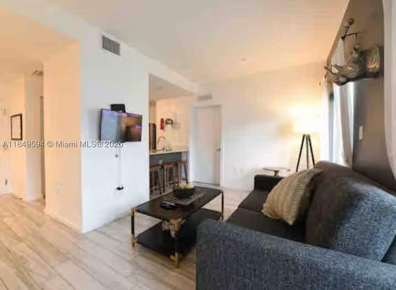 2 bedroom Condominium at 481 NE 29th St 705, Emilia Condo, Miami — photo 2