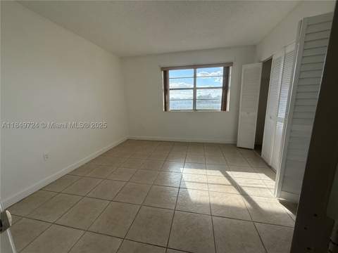 10900 SW 104th St 323, Miami FL - photo 8 of 12
