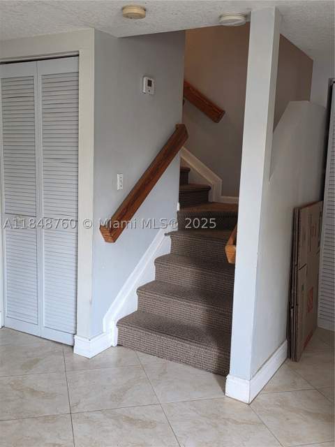 1084 SE 13th Ave, Homestead FL - photo 10 of 14