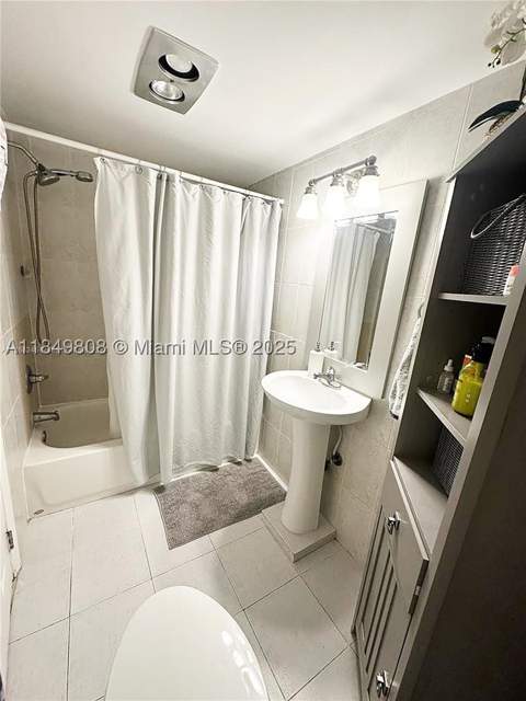 2750 NE 183rd St 1404, Aventura FL - photo 10 of 14