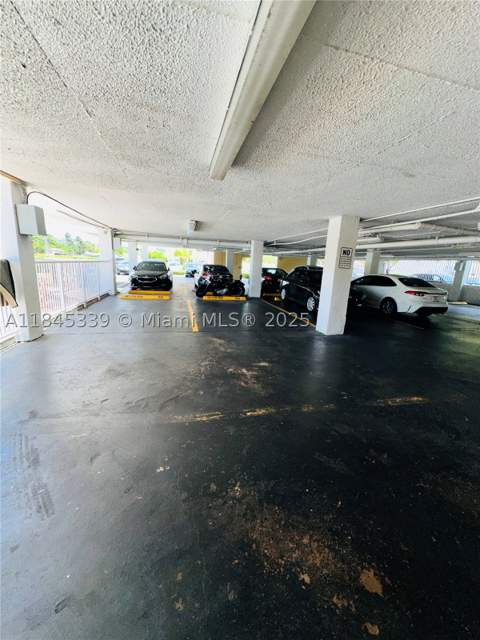 2020 NE 135th St 807, North Miami FL - photo 17 of 22
