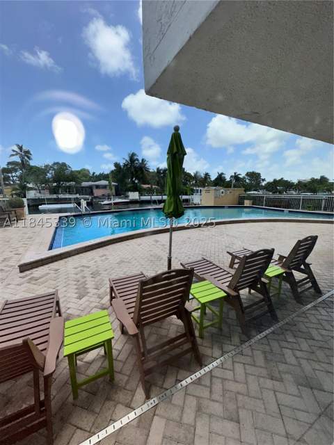 2020 NE 135th St 807, North Miami FL - photo 20 of 22