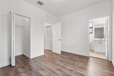 340 NE 208th Terrace 340, Miami FL - photo 10 of 38
